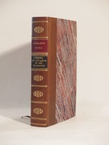 Estimation Histoire - Couverture du livre Estimation du livre « l’Urne des Suarts et des Bourbons, ou Le Fond de ma conscience sur les causes et les effets des vingt)un janvier, des XVIe, XVIIe, XVIIIe et XIXe siècles […] par Louis-Ange Pitou, déporté à Cayenne au 18 fructidor, et proscrit dix-huit fois pour la cause des Bourbons. »