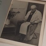 Couverture du livre Estimation du livre « hommage 2 – Juin 44 : Dessins de Matisse. Matisse vu par Rouveyre. Poèmes de Paul Eluard. Frontispice de Léonor Fini. »