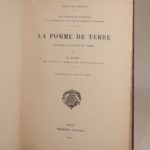 Couverture du livre Estimation du livre « la Pomme de terre. Caractères et description des variétés. Illustrations de M. Huau et F. Pétré. »