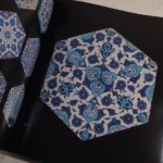 Couverture du livre Estimation du livre « dance of Fire. Iznik Tiles and Ceramics in the Sadberk Hanim Museum and Omer M. Loc Collections. »