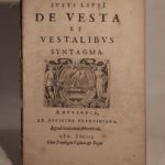 Couverture du livre Estimation du livre « justi Lipsi De Vesta et Vestalibus Syntagma. »