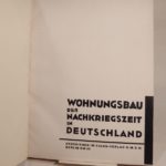 Couverture du livre Estimation du livre « wohnungsbau der Nachkriegszeit in Deutschland (La construction de logements dans l’Allemagne de l’Après-guerre) »