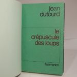 Couverture du livre Estimation du livre « le Crépuscule des loups »