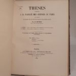 Couverture du livre Estimation du livre « thèses présentées à la Faculté des Sciences de Paris pour obtenir le grade de Docteur ès Sciences mathématiques, par H. Léauté. Etude géométrique du problème de l’intégration des équations différentielles partielles du premier ordre et à trois variables. Du frottement de pivotement. [SUIVI DE:] […] par M. P. V. Rouquet. Etude géométrique des surfaces dont les lignes de courbure d’un système sont planes. [DE:] […] par M. G. Demartres. Sur les Surfaces à génératrice circulaire. [DE:] […], par M. Legoux. Etude analytique et géométrique d’une famille de courbes représentées par une équaiton différentielle du premier ordre. [DE:] […], par M. Duport. Sur un mode particulier de représentation des imaginaires. [DE:] […], par M. C.-Alph. Valson. Thèse d’analyse : Application de la théorie des coordonnées elliptiques à la géométrie de l’ellipsoïde. Thèse d’astronomie : Questions proposées par la Faculté. [DE:] Mémoire sur les surfaces dont les rayons de courbure, en chaque point, sont égaux et de signes contraires, par M. E. Catalan. [DE:] Académie Royale de Belgique : Mémoire en réponse à la question suivante : Trouver les lignes de courbure du lieu des points dont la somme des distances à deux droites qui se coupent est constante, par M. Eugène Catalan. [DE:] Sur l’Application de la transformation arguésienne à la génération des courbes et surfaces géométriques, par Louis Saltel. [ET DE:] Mémoire sur l’emploi d’un nouveau système de variables dans l’étude des propriétés des surfaces courbes, par M. Ossian Bonnet. »