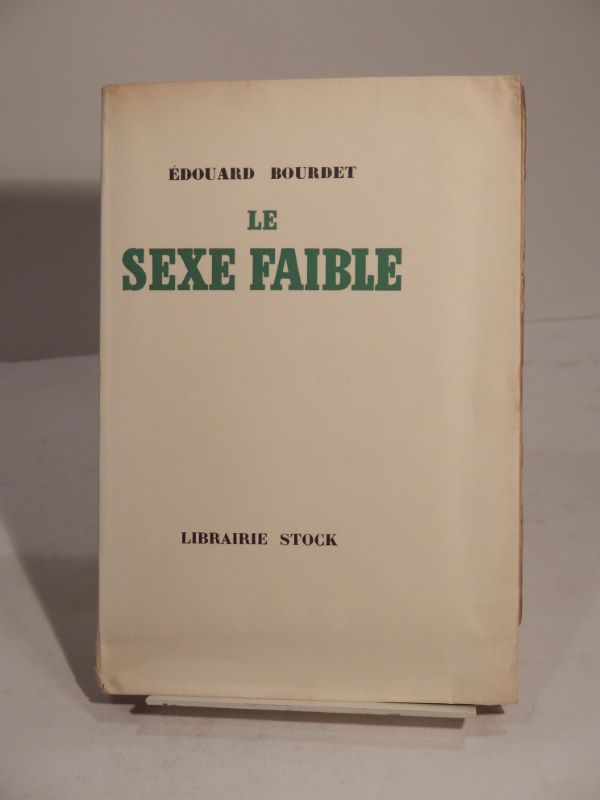 Couverture du livre Estimation du livre « le Sexe faible »