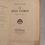 Couverture du livre Estimation du livre « le Sexe faible »