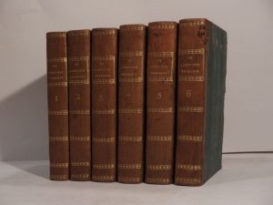 Estimation Voyages-Atlas - Couverture du livre Estimation du livre « le Conducteur français, contenant les routes desservies par les nouvelles messageries, diligences et autres voitures publiques, avec un détail historique et topographique des endroits par où elles passent et de ceux qu’on peut appercevoir, des notes curieuses sur les chaînes de montagnes que l’ontraverse, relativement au systême physique de Philippe Buache, premier géographe du Roi. Enrichi de cartes géographiques, dont les routes seront distinguées par une couleur, dressées et dessinées sur les lieux par L. Denis, géographe. »