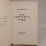 Couverture du livre Estimation du livre « les merveilleux nuages. »