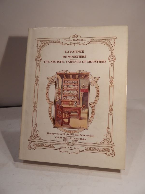 Couverture du livre Estimation du livre « la Faïence de Moustiers. Ouvrage orné de 88 placnhes dont 36 en couleurs. / The Artistice Faiences of Moustiers. With 88 plates, 36 color plates. »