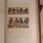 Couverture du livre Estimation du livre « le Costume historique. Cinq cent planches : trois cents en couleurs, or et argent, deux cents en camaïeu. Types principaux du vêtement et de la parure […]. Recueil publié sous la direction de M. A. Racinet, auteur de l’Ornement polychrome, avec des notices explicatives et une étude historique. »