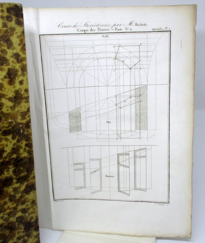 Couverture du livre Estimation du livre « traité de Géométrie descriptive, comprenant les applications  de cette géométrie aux ombres, à la perspective et à la stéréonomie »