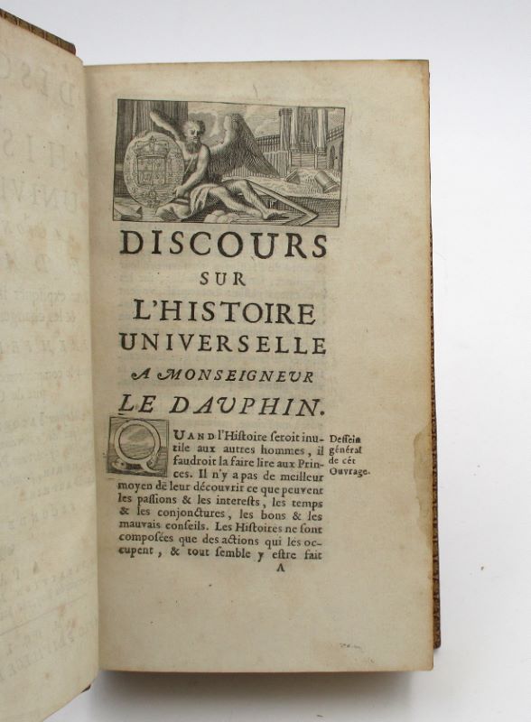 Couverture du livre Estimation du livre « discours sur l’Histoire universelle à Monseigneur le Dauphin: pour expliquer la suite de la Religion & les changemens des Empires »