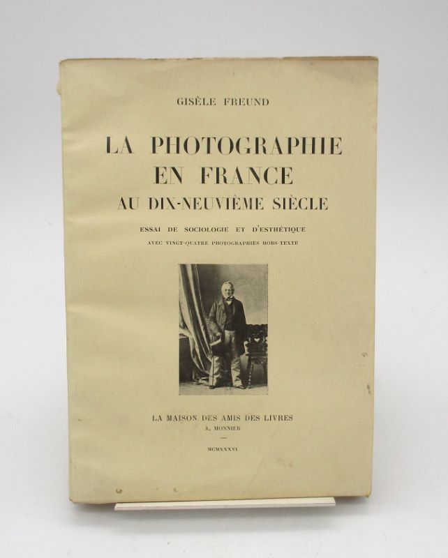 Couverture du livre Estimation du livre « la Photographie en France au dix-neuvième siècle. Essai de sociologie et d’esthétique »