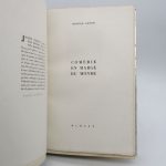 Couverture du livre Estimation du livre « comédie en marge du monde »