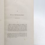 Couverture du livre Estimation du livre « essais de politique et de littérature »