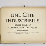 Couverture du livre Estimation du livre « une cité industrielle : Étude pour la construction des villes »