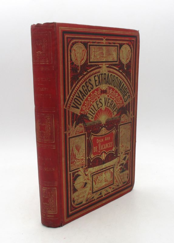 Couverture du livre Estimation du livre « deux ans de vacances »