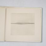 Couverture du livre Estimation du livre &laquo;&nbsp;une lointaine lueur&nbsp;&raquo;