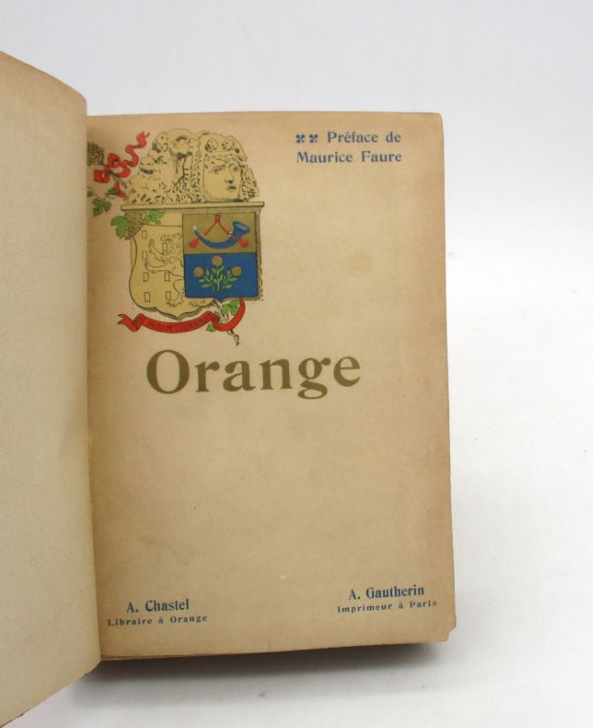 Couverture du livre Estimation du livre &laquo;&nbsp;une ancienne capitale : Orange&nbsp;&raquo;