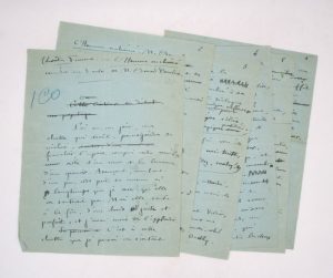 Estimation Lettre autographes - Couverture du livre Estimation du livre &laquo;&nbsp;les Premières – Critique de L&rsquo;Homme enchaîné : manuscrit autographe signé&nbsp;&raquo;