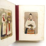 Couverture du livre Estimation du livre « album de photographies de costumes traditionnels »