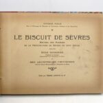 Couverture du livre Estimation du livre &laquo;&nbsp;le Biscuit de Sèvres : Recueil des modèles de la Manufacture de Sèvres au XVIIIe siècle&nbsp;&raquo;