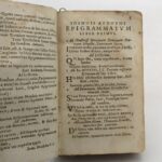 Couverture du livre Estimation du livre &laquo;&nbsp;epigrammatum Ioan. Oweni Cambro Britanni Oxoniensis&nbsp;&raquo;