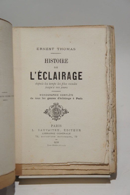 Couverture du livre Estimation du livre « histoire de l’éclairage depuis les temps les plus reculés jusqu’à nos jours. Monographie complète de tous les genres d’éclairage à Paris. »