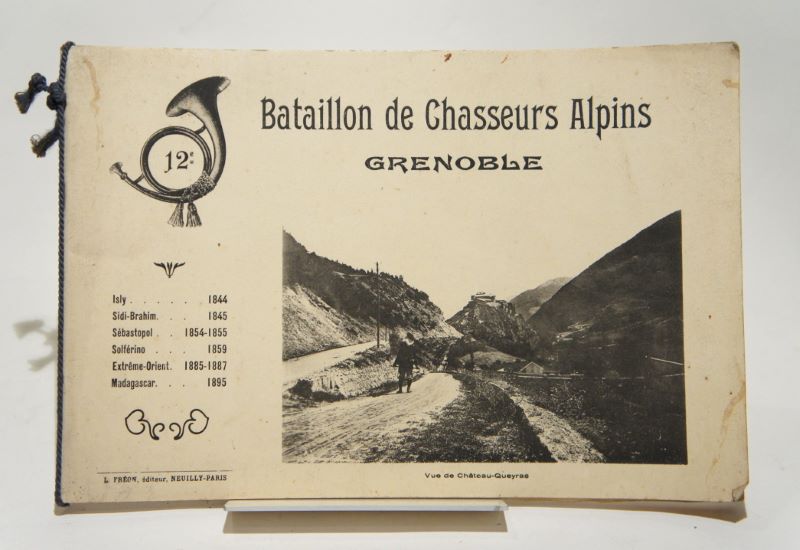 Couverture du livre Estimation du livre « 12e Bataillon de Chasseurs Alpins, Grenoble. »