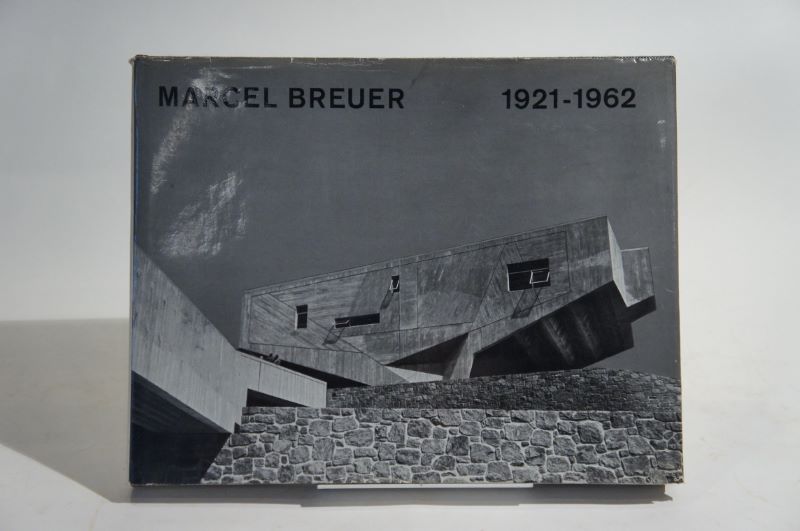 Couverture du livre Estimation du livre « marcel Breuer. Réalisations et projets. 1921-1962. »