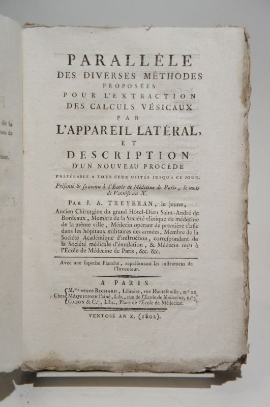 Couverture du livre Estimation du livre « parallèle des diverses méthodes proposées pour l’extraction des calculs vésicaux par l’appareil latéral, et description d’un nouveau procédé préférable à tous ceux usités jusqu’à ce jour. »