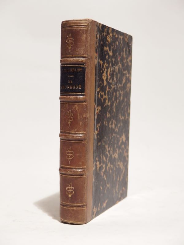 Couverture du livre Estimation du livre « ma Jeunesse »