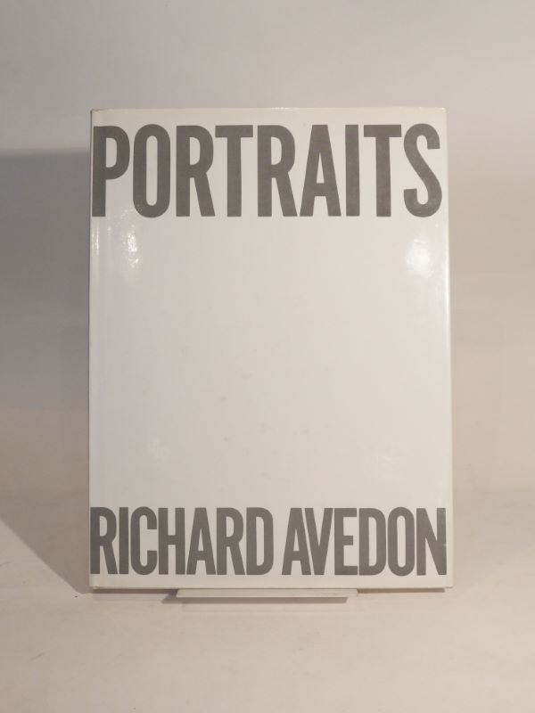 Couverture du livre Estimation du livre « portraits »