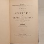 Couverture du livre Estimation du livre « etude sur les cytises des Alpes Maritimes comprenant un examen des affinités et une révision générale du genre cytisus. Avec 3 planches. SUIVI DE : Monographie des buplèvres des Alpes Maritimes. Avec 19 vignettes et illustrations. ET DE : Monographie des centaurées des Alpes Maritimes. Avec 1 planche et 12 vignettes. »