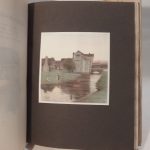 Couverture du livre Estimation du livre « old Manor Houses »