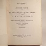 Couverture du livre Estimation du livre « rhin et Orient : Le Haut Moyen-Age en Lorraine, d’après le mobilier funéraire. Trois campagnes de fouilles et de laboratoire. Préface de M. Albert Grenier. »