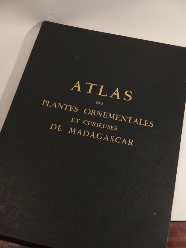 Couverture du livre Estimation du livre « atlas des plantes ornementales et curieuses de Madagascar, publié à l’occasion de l’Exposition coloniale internationales Paris 1931. »