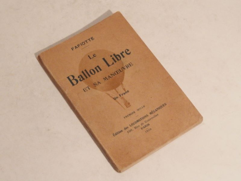 Couverture du livre Estimation du livre « la ballon libre et sa manoeuvre »