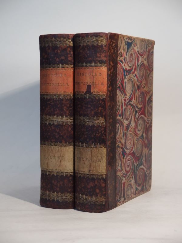 Couverture du livre Estimation du livre &laquo;&nbsp;abrégé de l&rsquo;histoire universelle en figures, ou Recueil d&rsquo;estampes représentans les sujets les plus frappans de l&rsquo;histoire, tant sacrée que profane, ancienne et moderne, avec les explications historiques qui s&rsquo;y rapportent […]. Dessinées par Monnet et gravées par Duflos le jeune. Volume 1 : Histoire sacrée. Volume 2 : Histoire profane.&nbsp;&raquo;