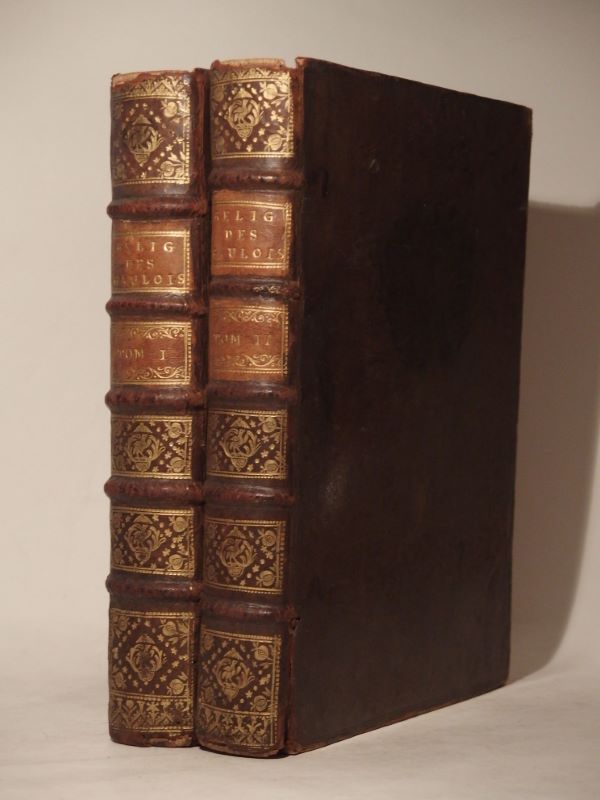 Couverture du livre Estimation du livre « la Religion des Gaulois, tirée des plus pures sources de l’Antiquité, par le R. P. Dom***. Ouvrage enrichi de gravures en taille-douce. »