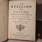 Couverture du livre Estimation du livre « la Religion des Gaulois, tirée des plus pures sources de l’Antiquité, par le R. P. Dom***. Ouvrage enrichi de gravures en taille-douce. »